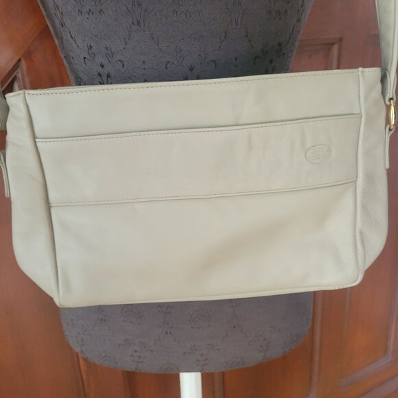 SAS Beige Leather Crossbody Bag With Adjustable Strap - Picture 2 of 9